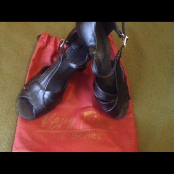 Barely worn, High quality dance shoes! - Picture 1 of 2