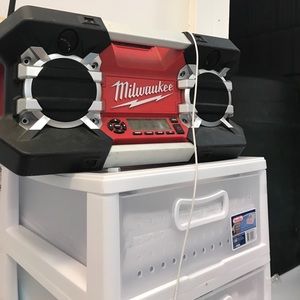 Meet your Posher, Antonia