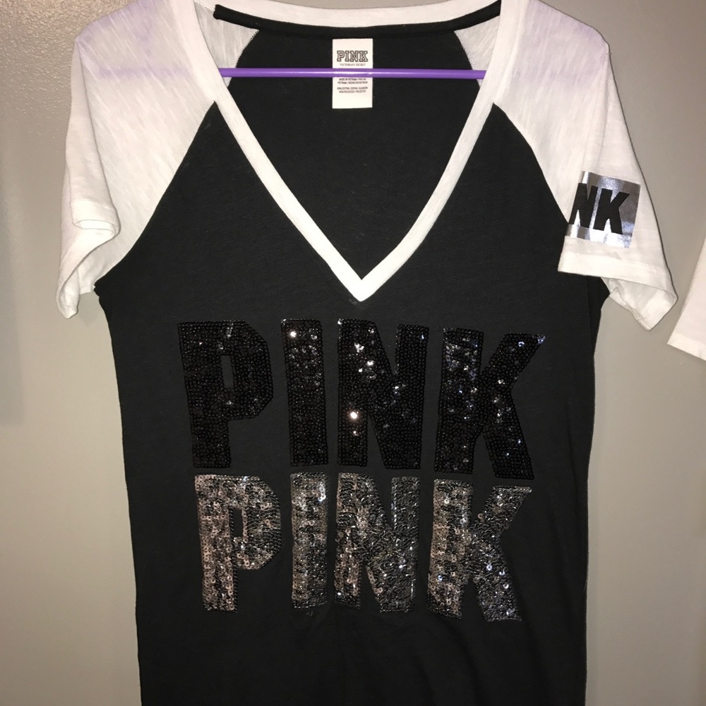 Victoria's Secret PINK Large black v-neck