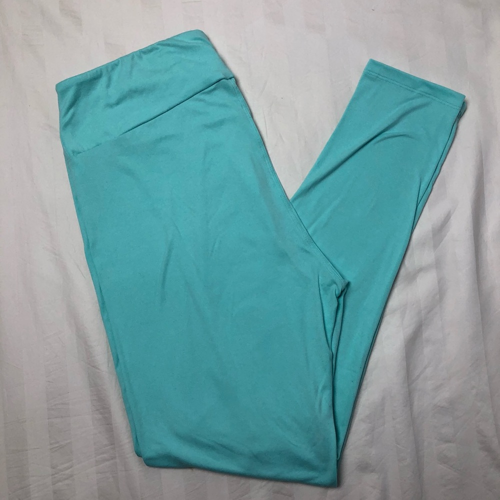 LuLaRoe Leggings Tall & Curvy