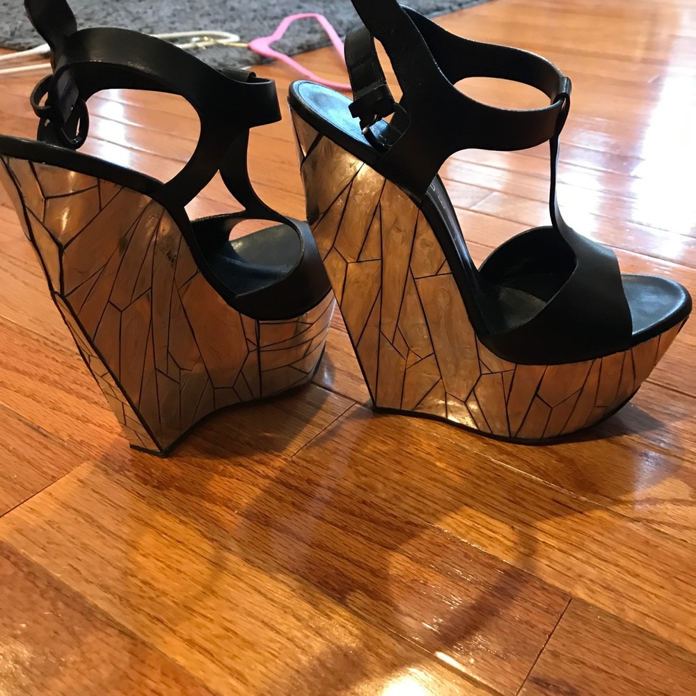 Casadei wedges