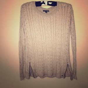 American Eagle Outfitters sweater