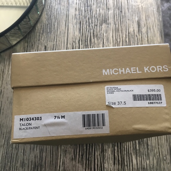 Michael Kors black patent cork bottom wedge 7.5 - Picture 2 of 7