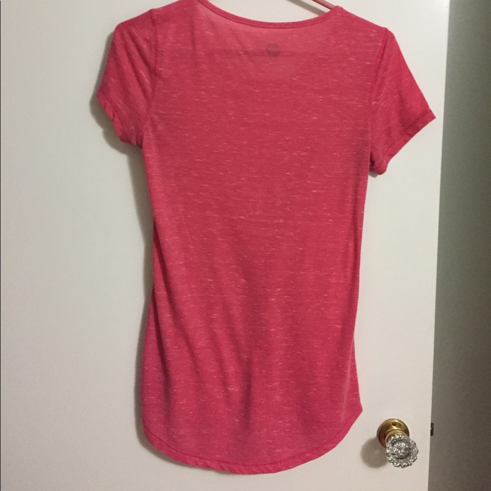 Pink Roxy T-shirt - Picture 3 of 3
