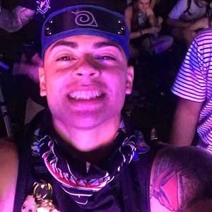 Meet your Posher, Armando