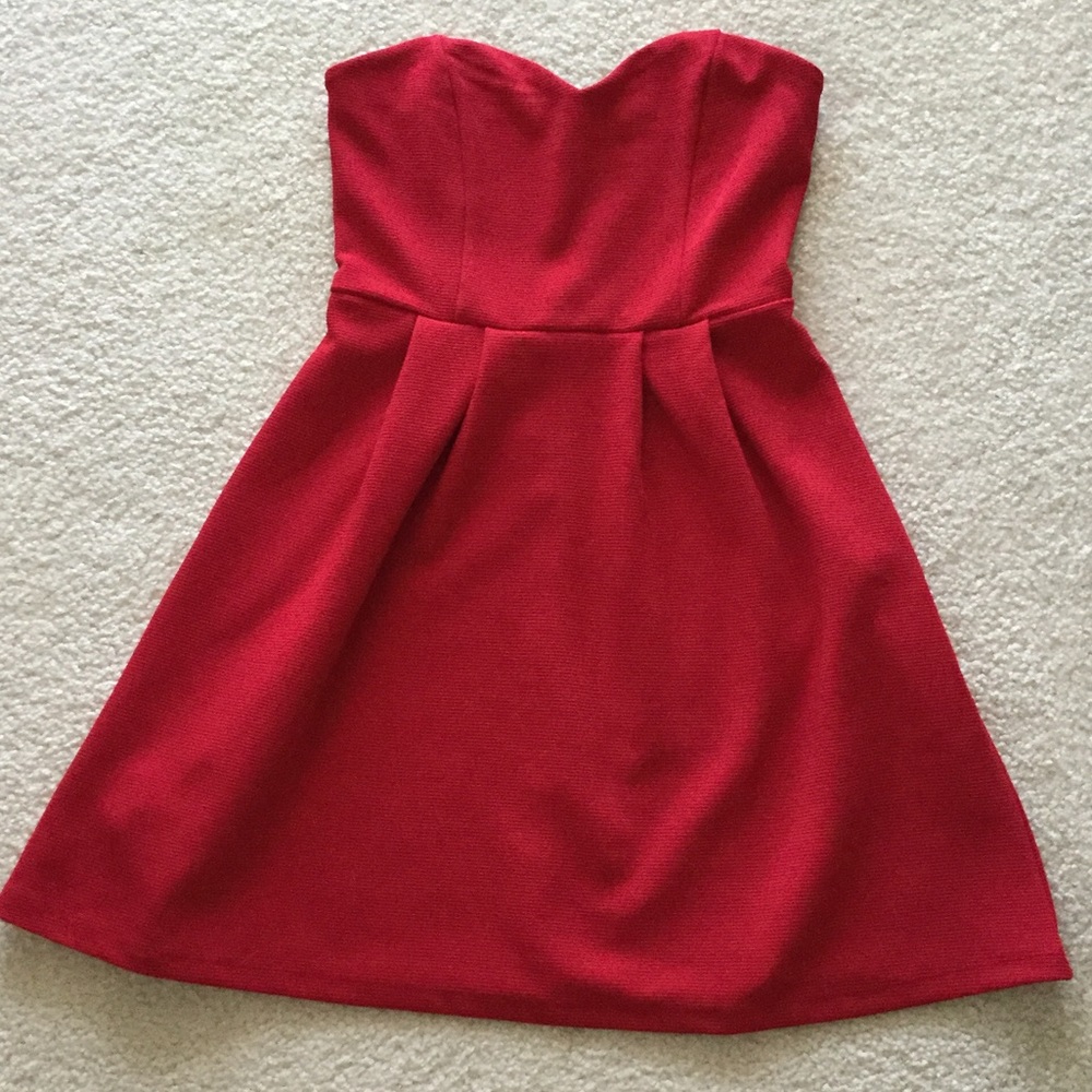 Forever21 Sweetheart Strapless Dress