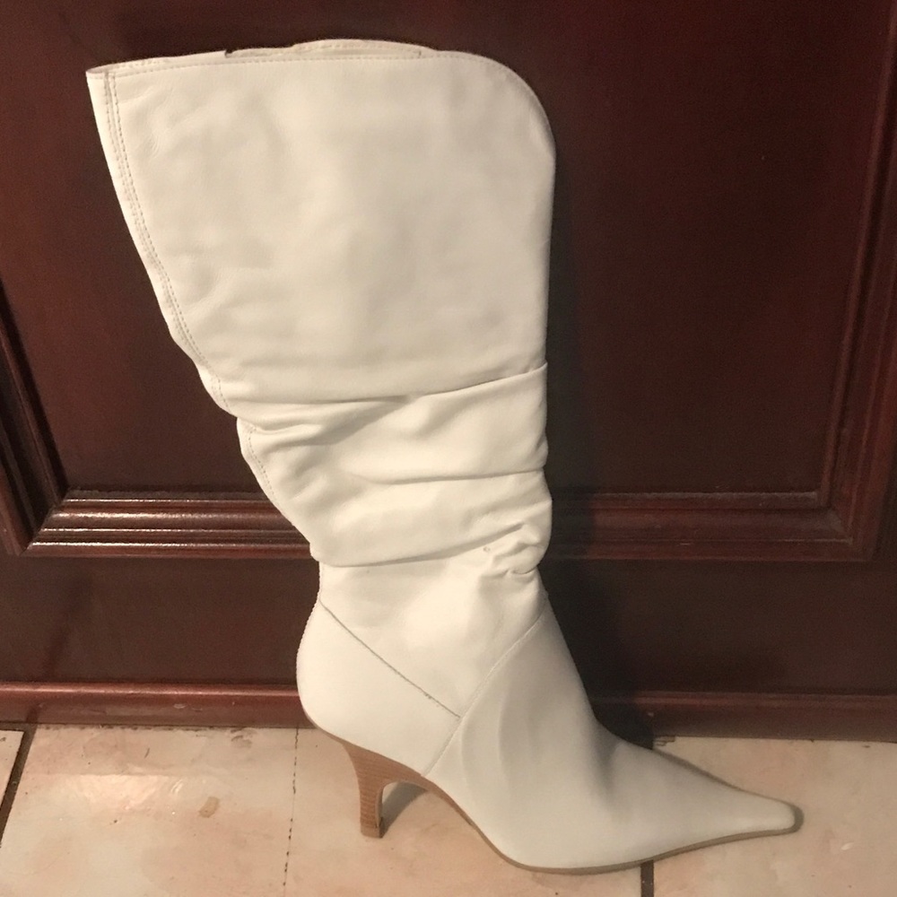 BAKERS: Boots