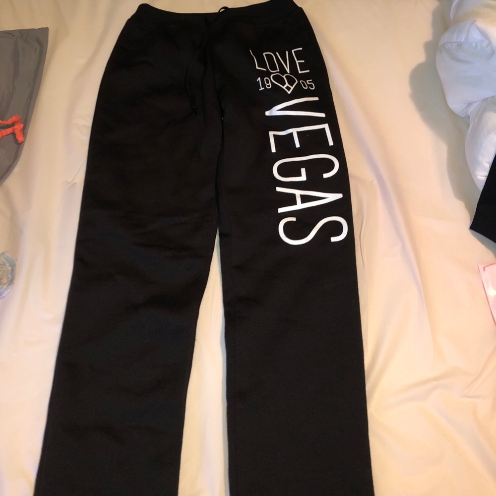black sweatpants