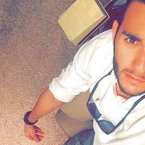 Meet your Posher, Ahmed