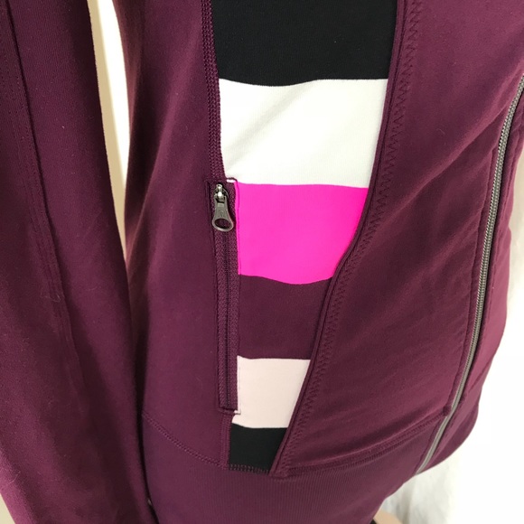 Lululemon Jacket - Picture 5 of 6