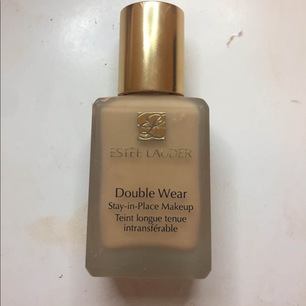 Estée Lauder double wear 2w2 rattan