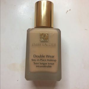 Estée Lauder double wear 2w2 rattan