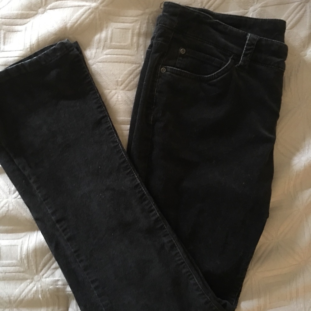 DKNY corduroy black jeans. EUC