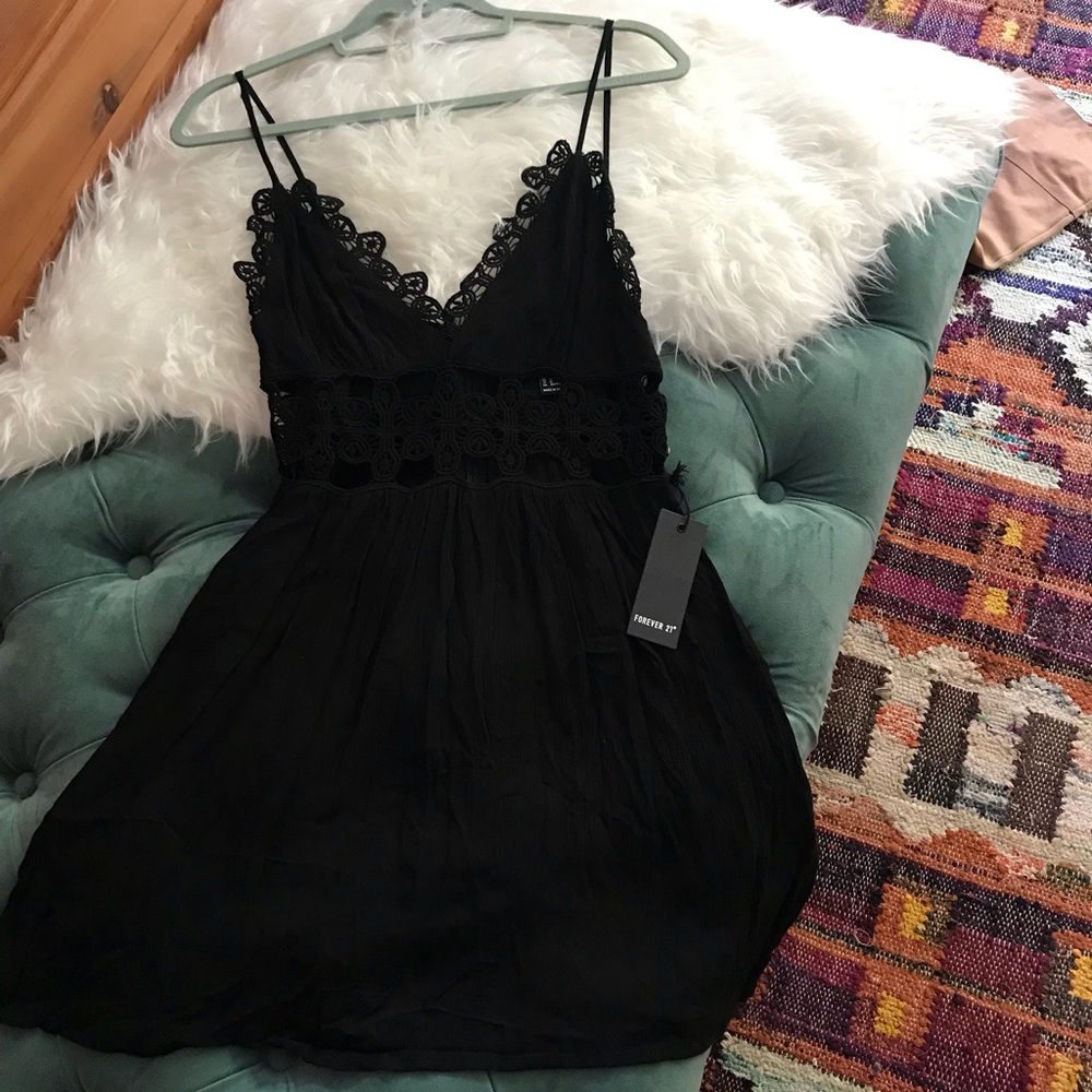 Black lace dress