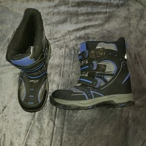 Totes Boy's Snow Boots, size 6M