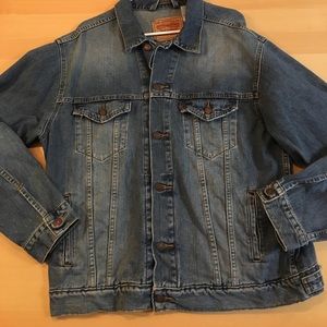 Levi Trucker Jean Jacket XL