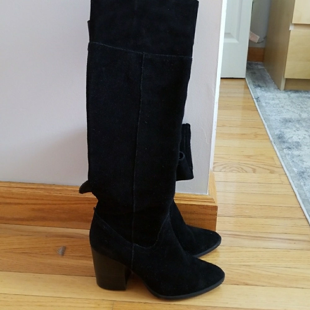 Steve Madden Saudy Suade Boots