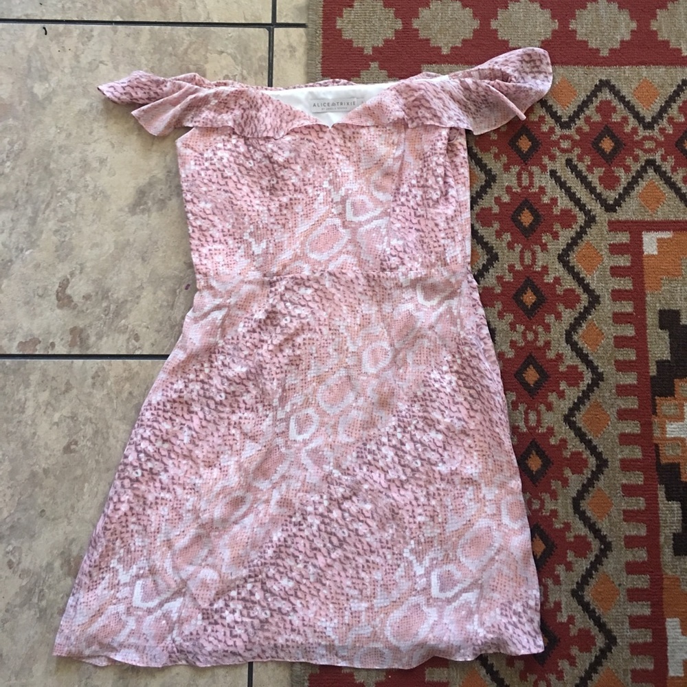 Alice & Trixie off the shoulder pink dress
