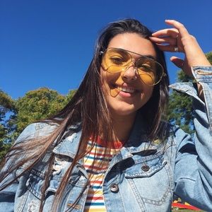 Meet your Posher, Anna