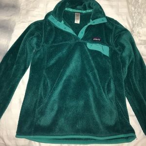 Patagonia women's pullover fleece