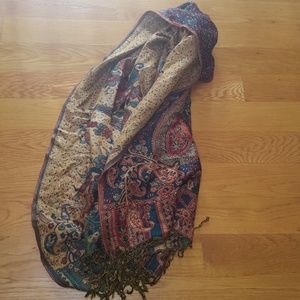Lovely green gold and red paisley pashmina