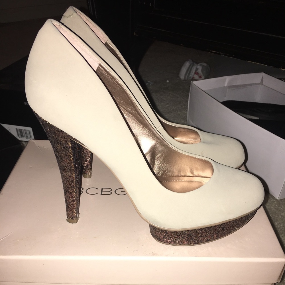 Bcbg heels with gold glitter on heel and bottom