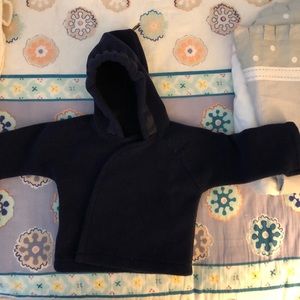 Widgeon Boys 12 Mo fleece jacket navy.