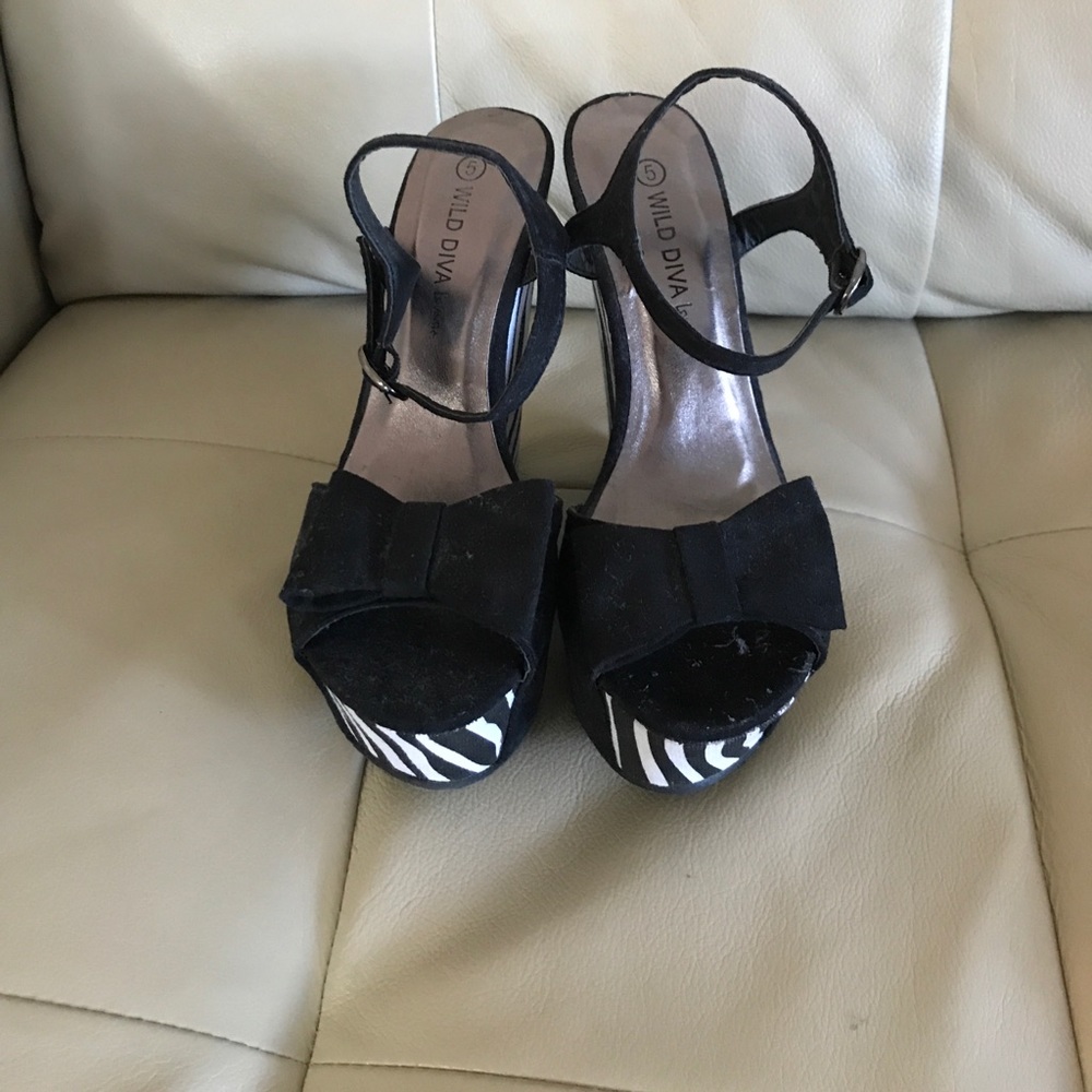 Platform Sandals Sz 5