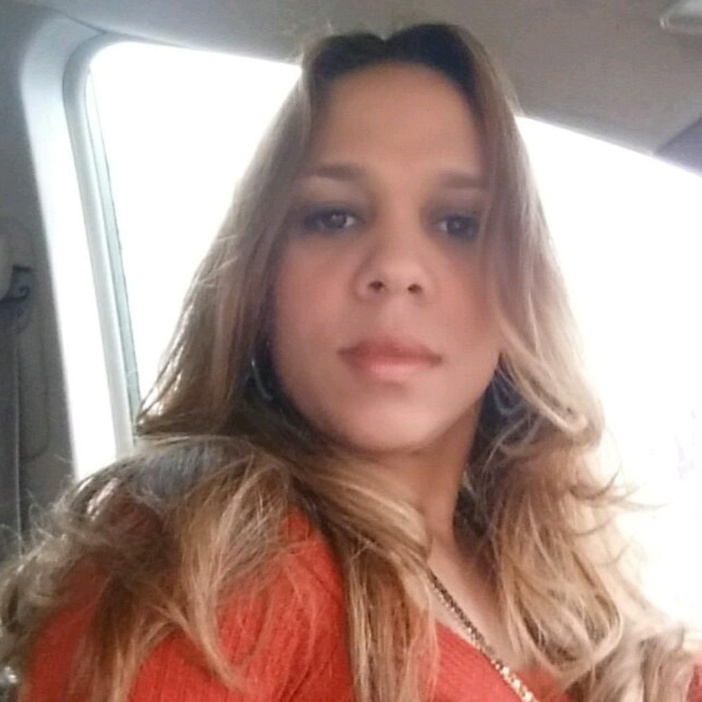 Meet your Posher, Noelia