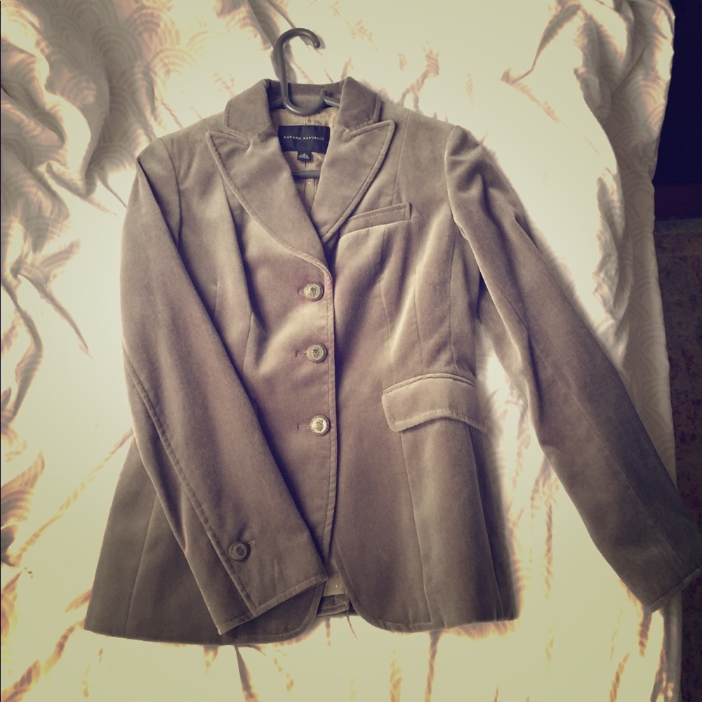Brand new velvet blazer!