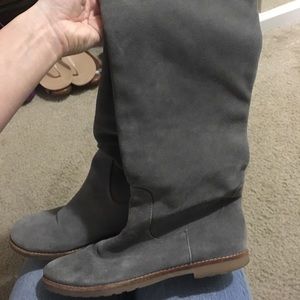 Michael kors grey boots, worn once!