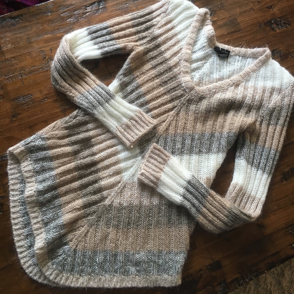 Fall Sweater v neck