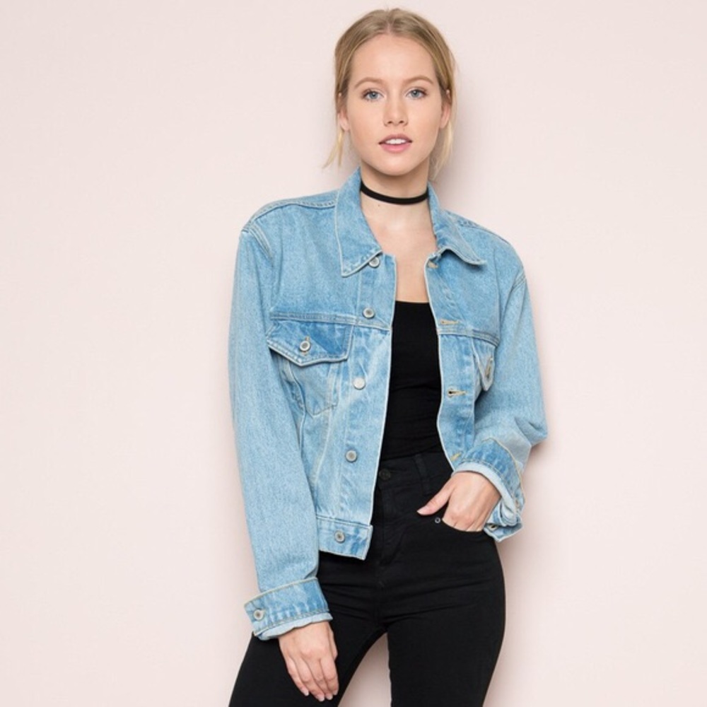 Brandy Melville Jackson Denim jacket