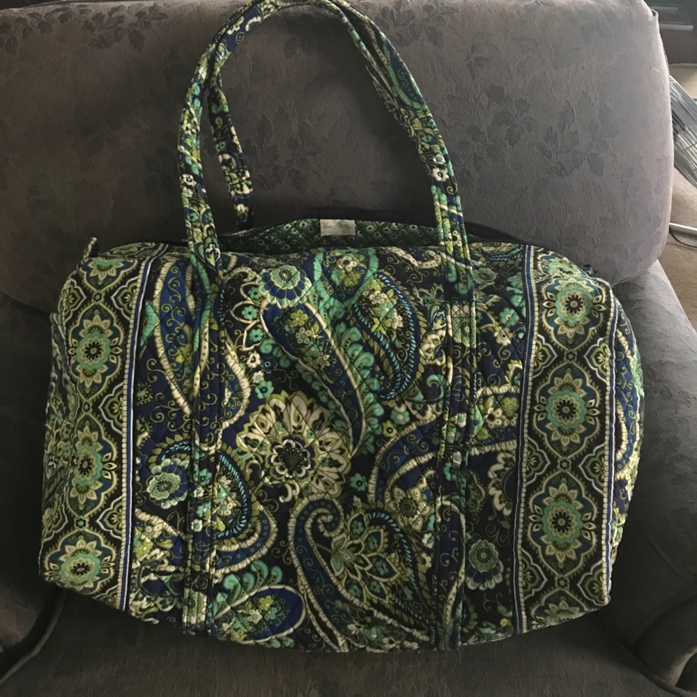 Vera Bradley travel bag