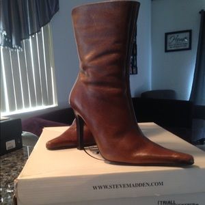 Steve Madden Boots