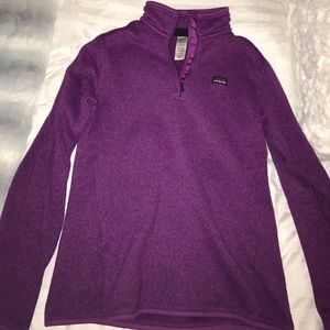Patagonia women's quarter zip pullover (purple)