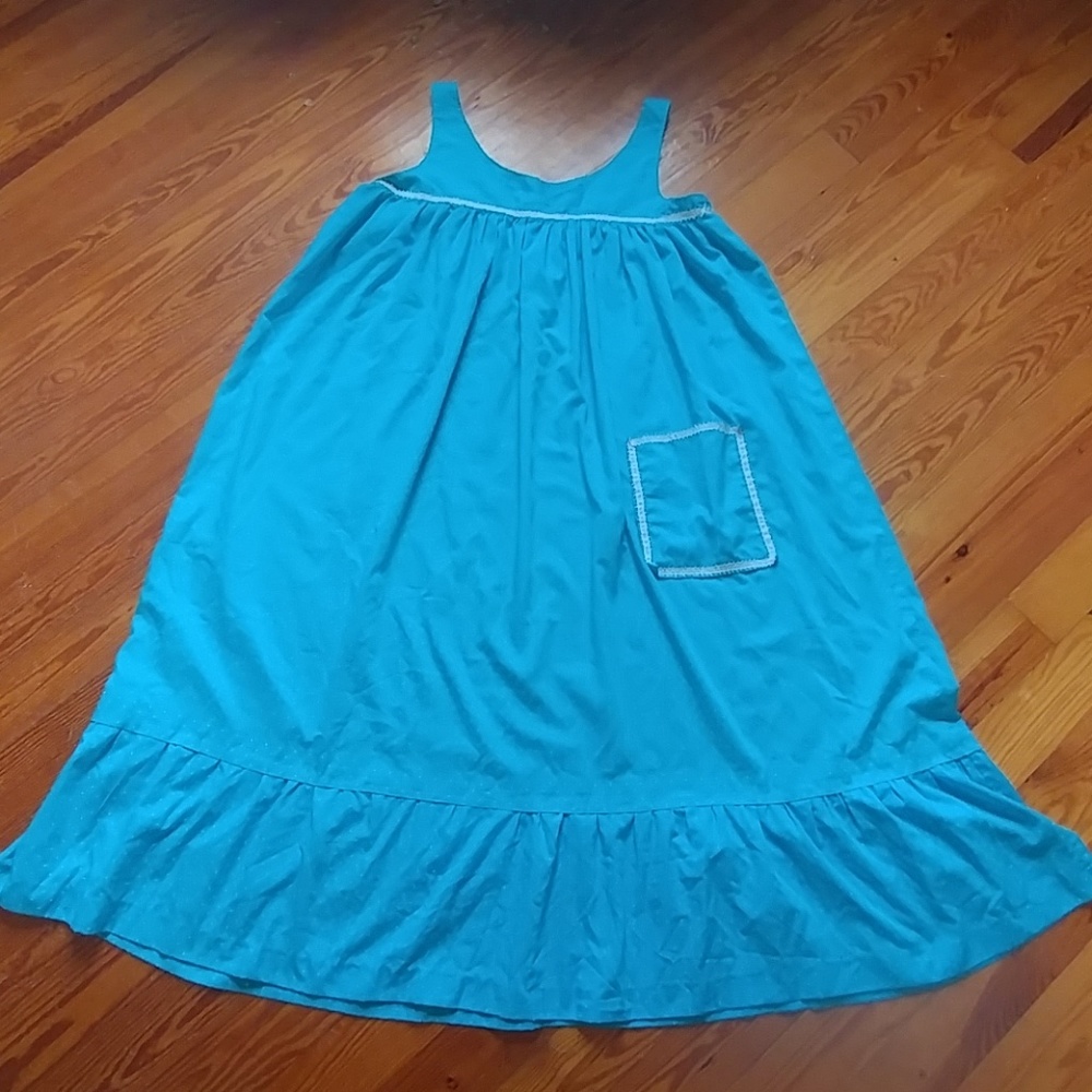 Plus Size Vintage hand-sewn house dress