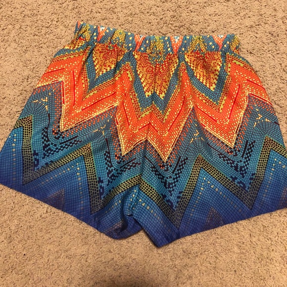 Chevron shorts - Picture 2 of 5