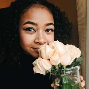 Meet your Posher, Joy