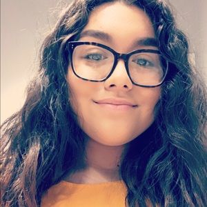 Meet your Posher, Melanie