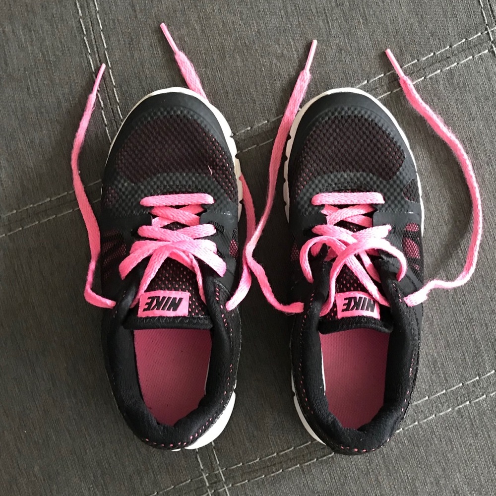 Nike girls sneakers size 12