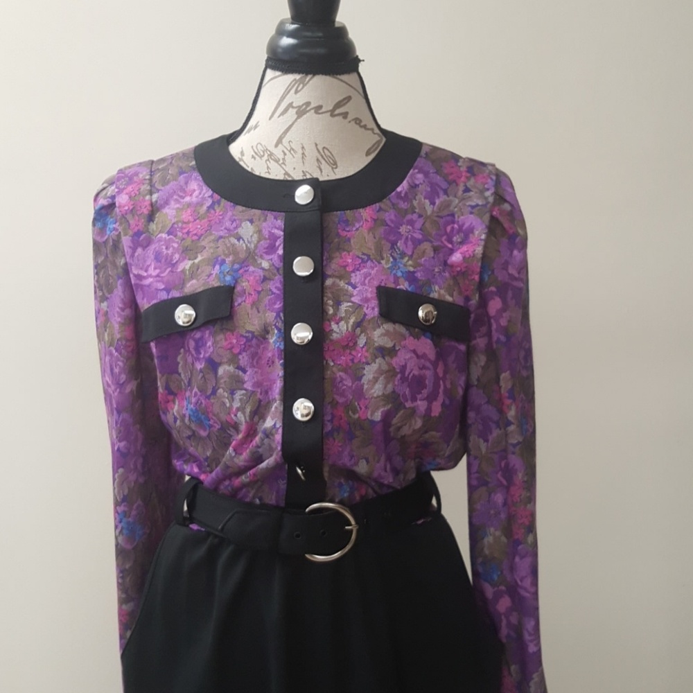 Dress - Picture 2 of 7