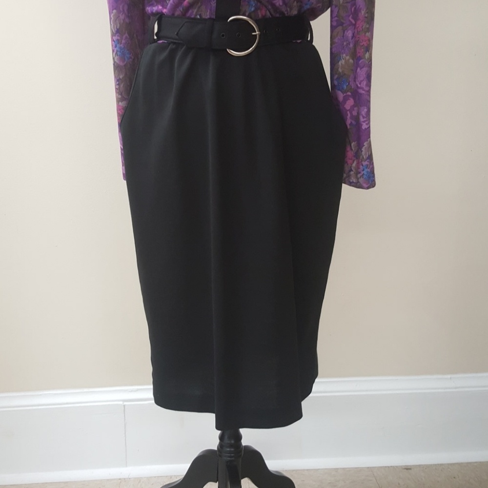 Dress - Picture 3 of 7