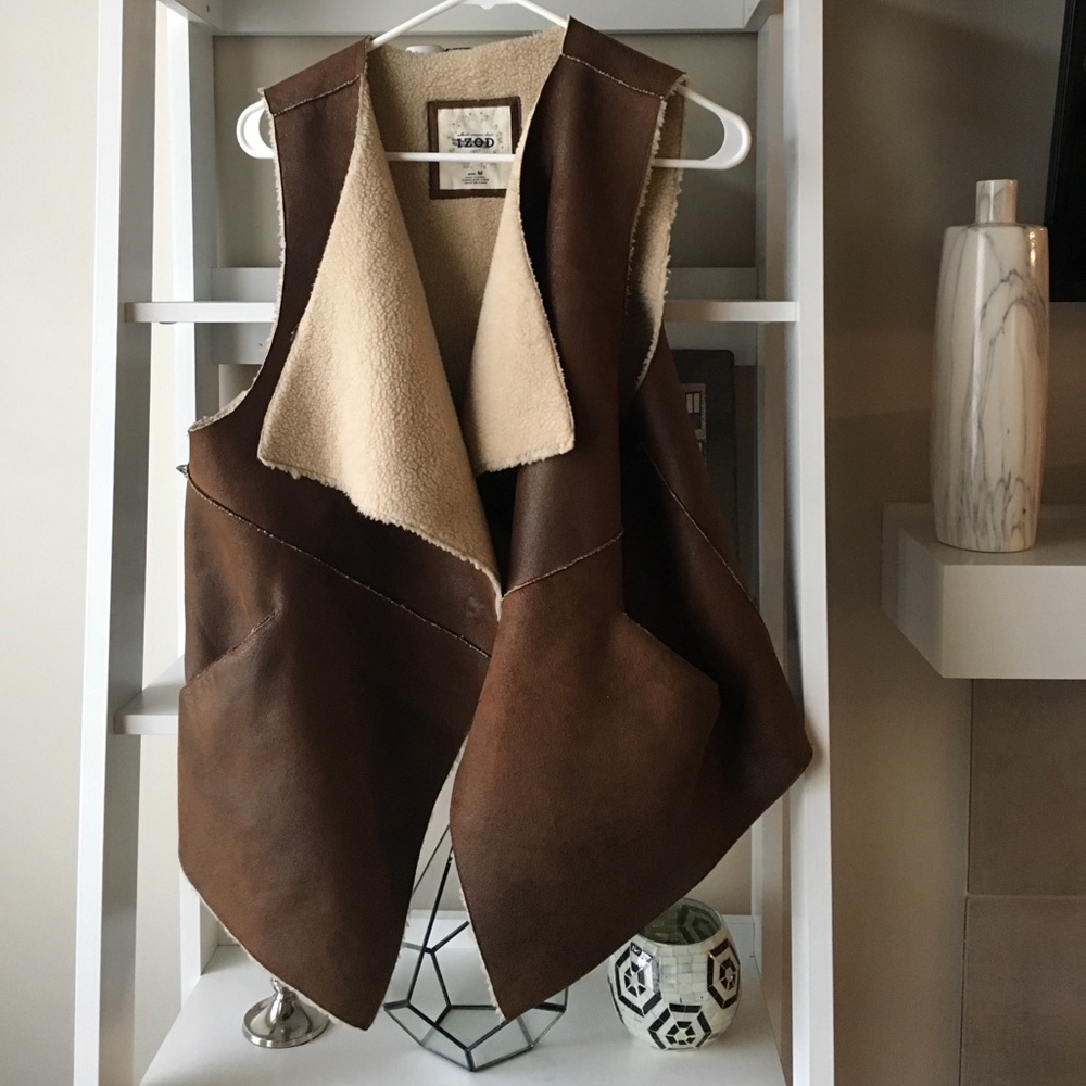 Izod Vest