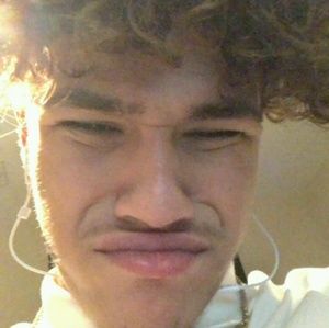 Meet your Posher, Julian