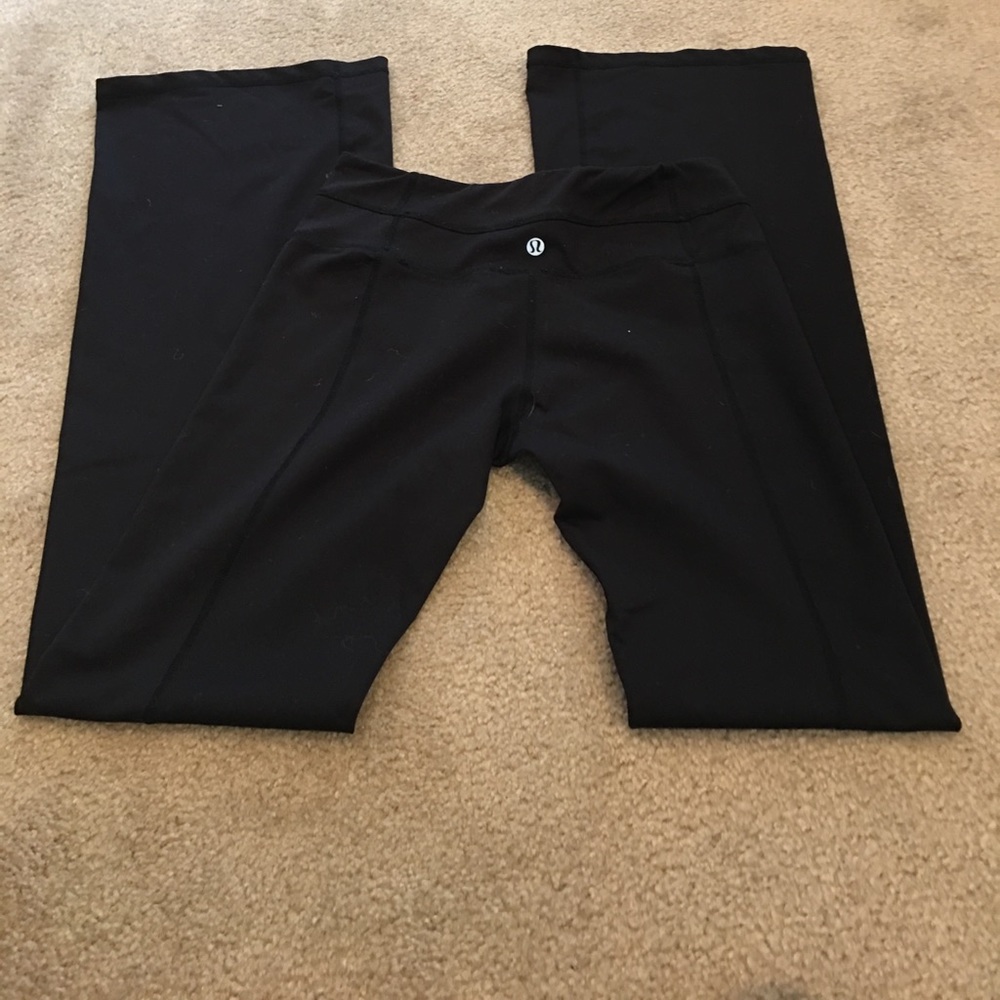 Black lulu lemon pants