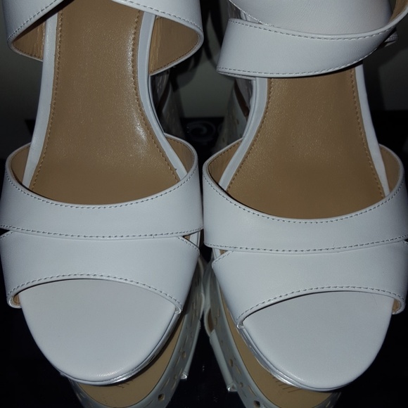 * SOLD*NEW MICHAEL MICHAEL KORS SIENNA FLORAL - Picture 7 of 8