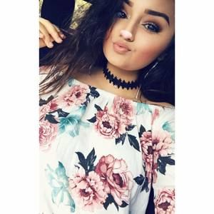 Meet your Posher, Leslie