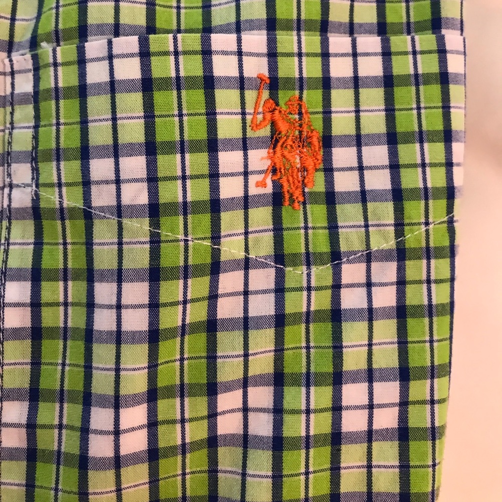 Shirt 👔 - Picture 3 of 4