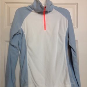 columbia zip up. barely worn